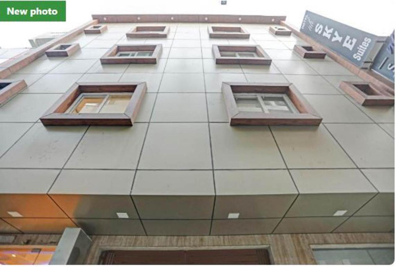 Hôtel Wowstops-Clark Near Delhi Airport à New Delhi Extérieur photo